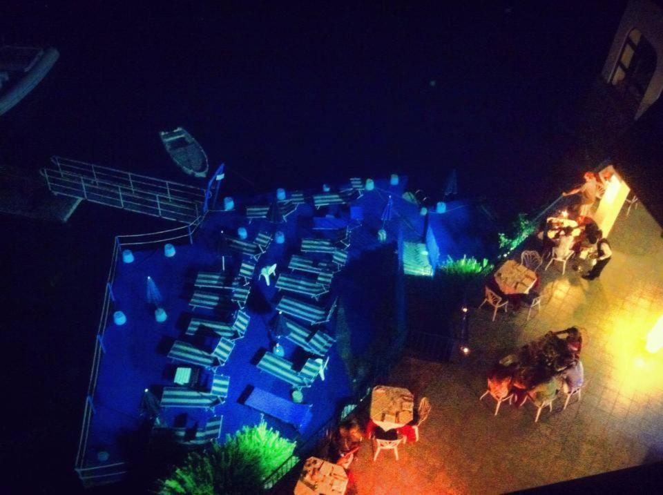 Hotel Rocce Azzurre ลีปารี ภายนอก รูปภาพ